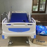 มูลนิธิฯ รับมอบสิ่งของจาก คุณชนิสา รัตนาพจน์​ และครอบครัว Image 2