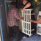 มูลนิธิฯ รับมอบสิ่งของจาก คุณธารารัตน์​ เขียวสะอาด และครอบคร ... Image 2