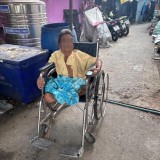 มูลนิธิฯ รับมอบสิ่งของจาก จ.ส.ต.อังคาร วิรเกียรติ และครอบครั ... Image 1